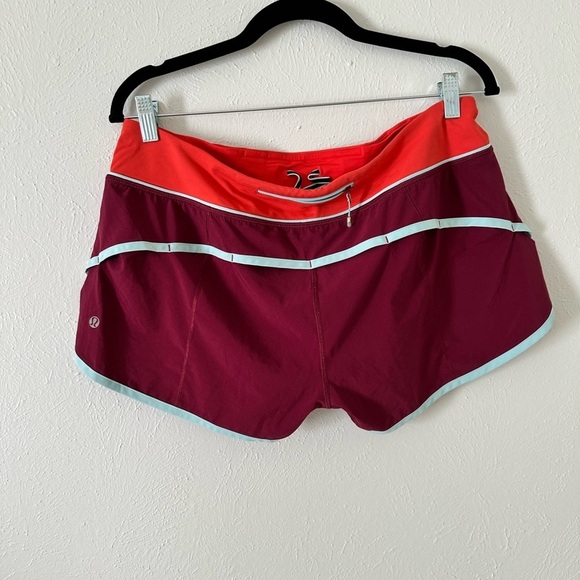 🌟SALE🌟Lululemon red/maroon run speed short! Size 10​​​ - Picture 9 of 12